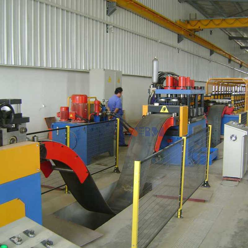 highway guardrail roll forming machine