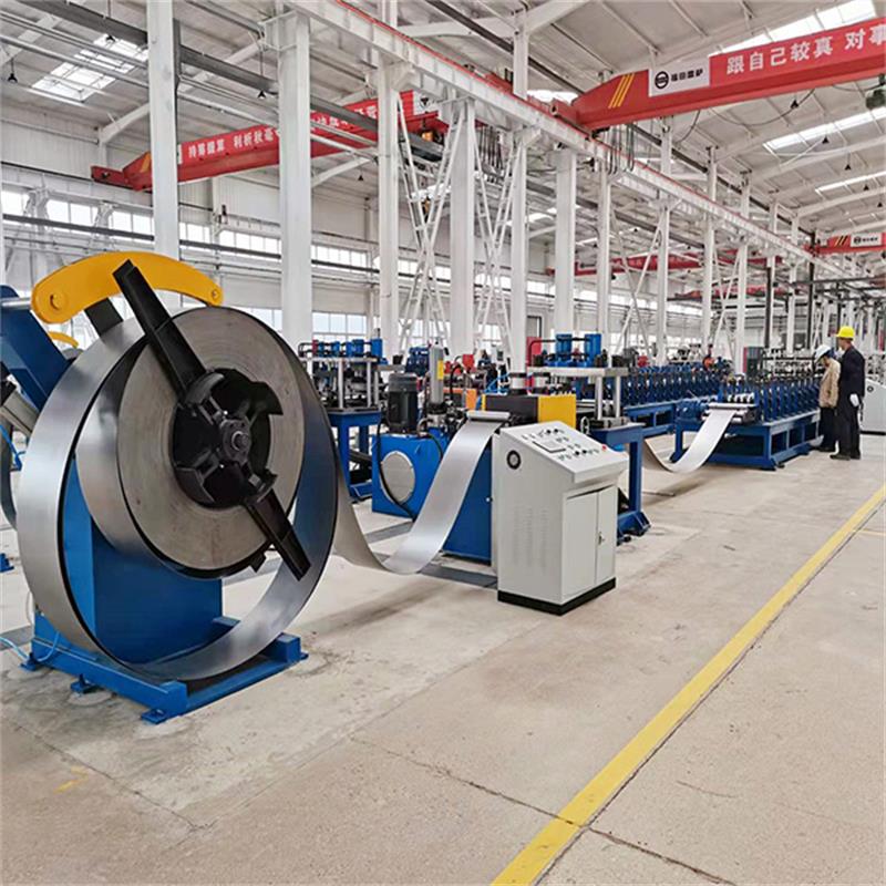 Truck carriage board roll forming machine