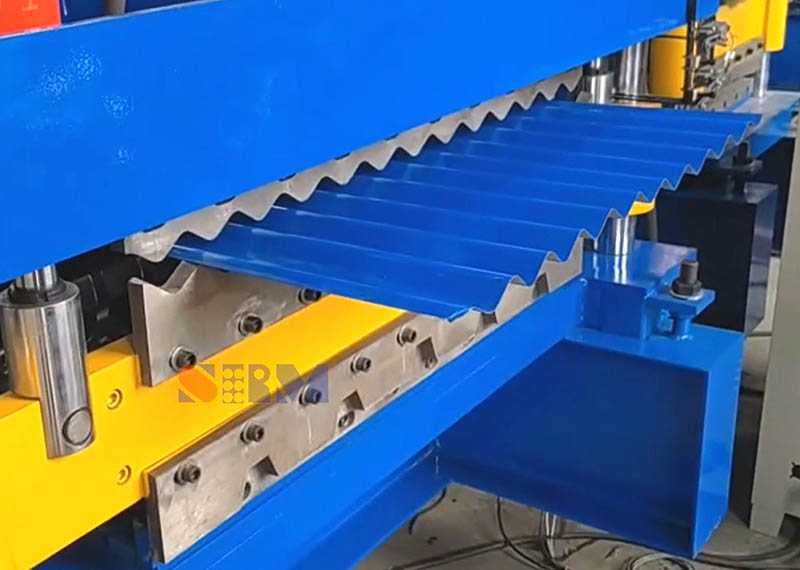 roof pannel roll forming 